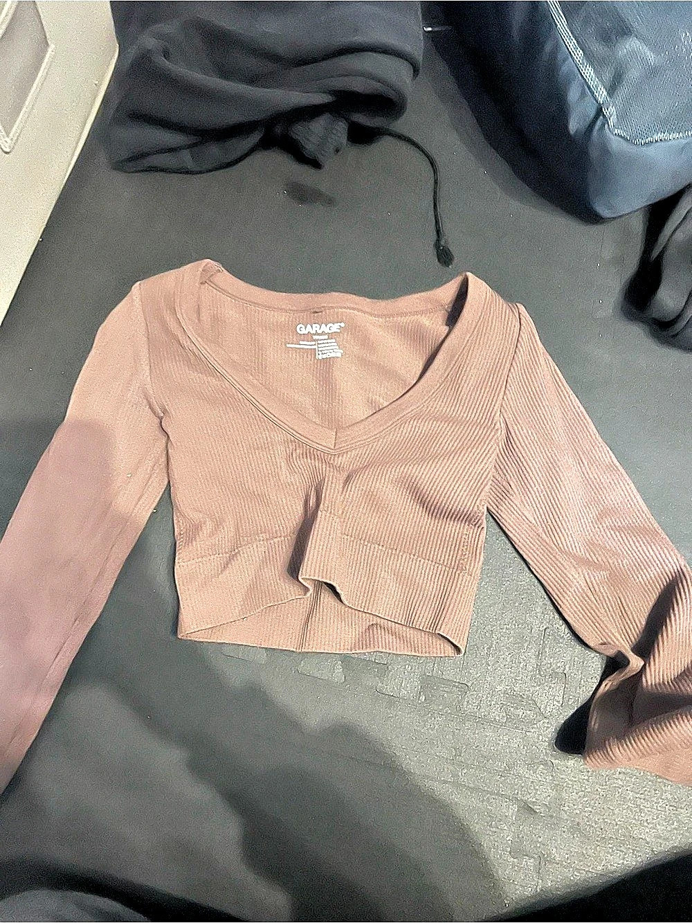 Garage Serene Deep V-Neck Long Sleeve Top Crop Top Brown XS